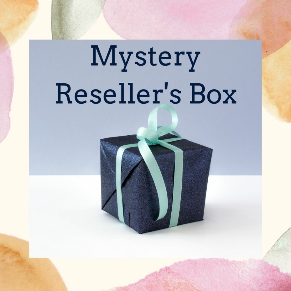 Reseller Box 5lbs NWT/NWOT/EUC